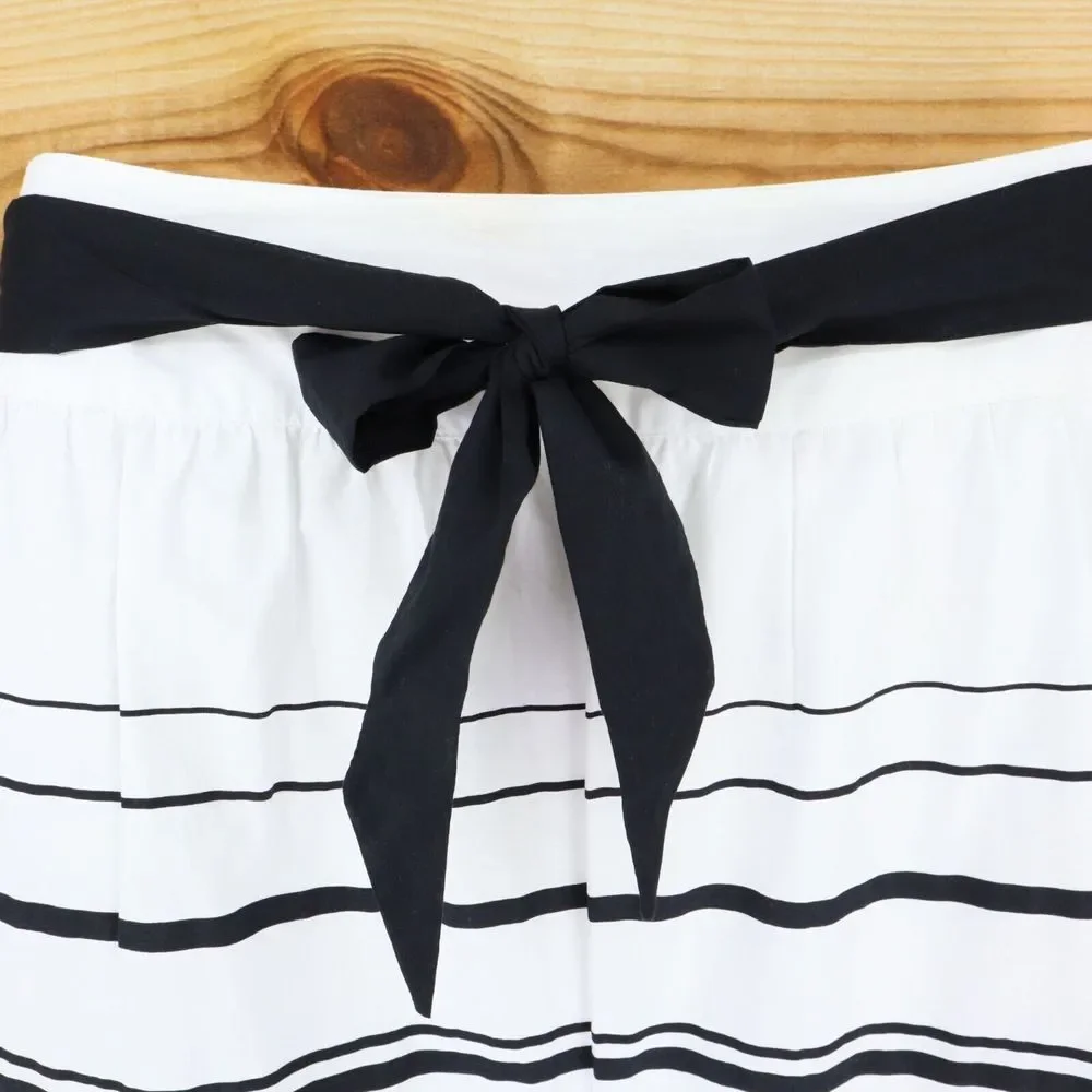 A. Byer Skirt Knee Length Junior Womens Sz 11 Black White Striped Belted Pleated